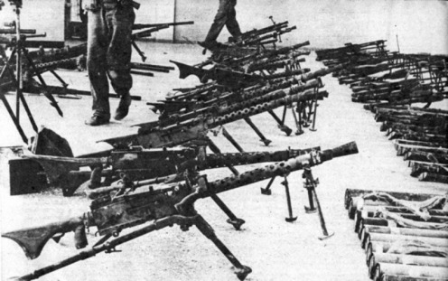 armas capturadas en Bahia de Cochinos